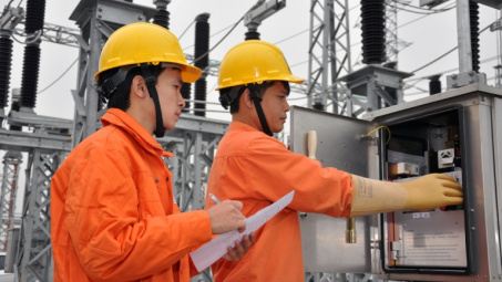 EVNHANOI: Tiên phong điện tử hóa cung cấp các dịch vụ điện