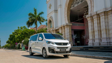 Mua xe Peugeot tháng 9, vừa được ưu đãi giá 50 triệu đồng, vừa được tặng qùa "khủng"