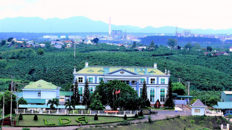 Dự án Tổ hợp Bauxite - Nhôm Lâm Đồng được cấp Chứng nhận “Công trình bảo vệ môi trường”