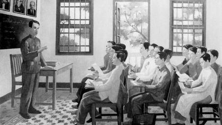 Người quyết định con đường cách mạng Việt Nam 90 năm qua.