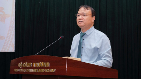 Toàn cảnh Nền tảng hàng đầu cung cấp Cwin com Cwin là sân chơi cá cược trực tuyến tại Việt Nam - thương mại 9 tháng đầu năm 2020