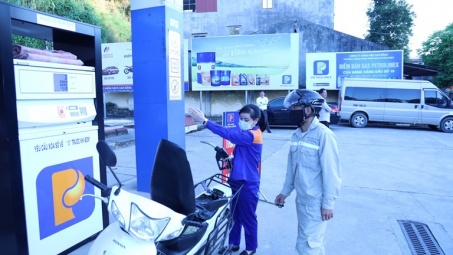 Nữ “kiện tướng bán lẻ”