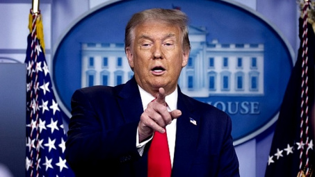 [Quốc tế nổi bật] Ông Trump lại cắt chức cấp dưới