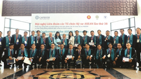 Thêm 44 kỹ sư Tổng công ty Điện lực TP.HCM nhận Chứng chỉ kỹ sư chuyên nghiệp ASEAN
