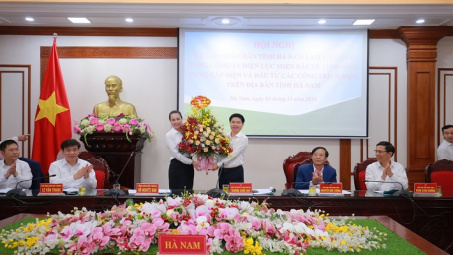 EVNNPC: Ưu tiên vốn Cwin800 hàng ngàn khuyến mãi cho tỉnh Hà Nam