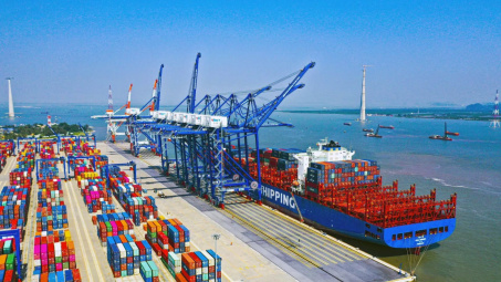 Việt Nam lọt top 5 quốc gia đứng đầu về dòng chảy thương mại quốc tế