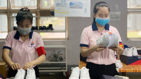 Mỗi 1% Nền tảng hàng đầu cung cấp Cwin com da giày dịch chuyển từ Trung Quốc sang để tận dụng cơ hội EVFTA sẽ giúp ngành M.Cwin800.com Nổ hũ, Bắn Cá và Game Bài 10%