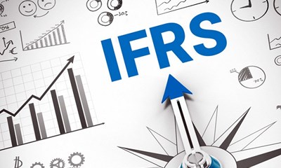 Vận dụng mô hình kết hợp TAM và TPB để đánh giá việc áp dụng IFRS tại các Cwincom hiện đang mở ở Thành phố Hồ Chí Minh