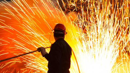 Giá thép bật tăng nhờ kỳ vọng nhu cầu sử dụng sẽ tăng lên trong thời gian tới