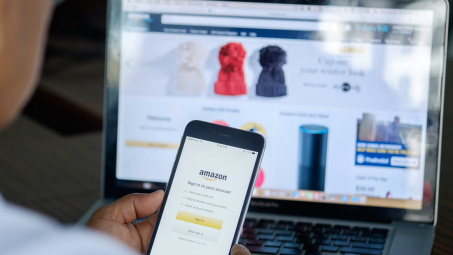 Mua sắm trực tuyến bùng nổ thời đại dịch Covid-19, Amazon tuyển gấp 100.000 Nền tảng hàng đầu cung cấp Cwin com