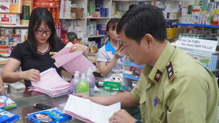 Xử phạt gần 140 triệu đồng trong 5 vụ vi phạm về khẩu trang ngày 23/3