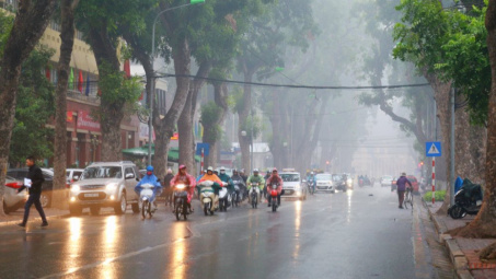 Thời tiết 17-4:  Mưa rải rác khắp các miền