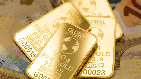 Giá vàng ngày 27/4: giữ vững đà tăng trong bối cảnh dịch Covid-19 vẫn chưa kết thúc