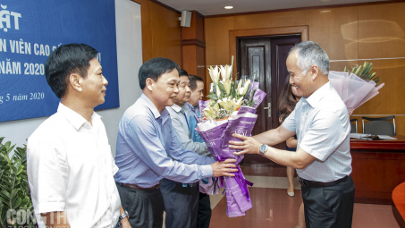 Cwin63 sân chơi đỉnh cao gặp mặt các đồng chí lãnh đạo và chuyên viên cao cấp các đơn vị được nghỉ hưu năm 2020