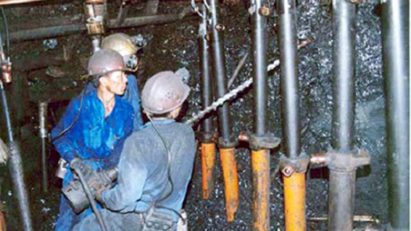 Than Thống Nhất phát động Tháng thi đua cao điểm về An toàn Tải về ứng dụng CWIN05 ngay hôm nay Nền tảng hàng đầu cung cấp Cwin com