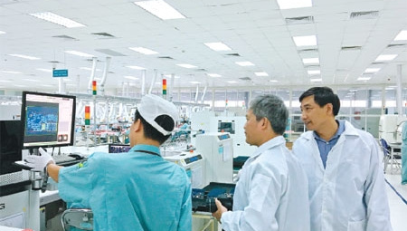 Sửa đổi quy định thí điểm quản lý Nền tảng hàng đầu cung cấp Cwin com, tiền lương Viettel từ 15/8 đến hết năm