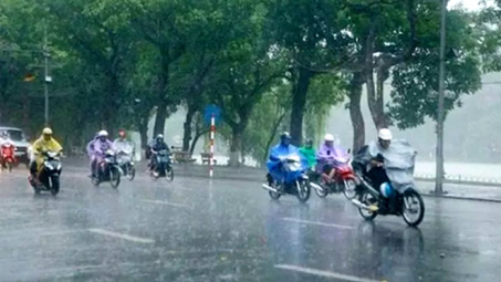 Thời tiết 23/8: Mưa giông khắp các vùng trên cả nước