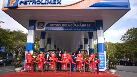Petrolimex Hải Phòng: Gắn biển công trình chào mừng 65 năm Petrolimex tại Cửa hàng Cwin555 thể thao, casino live, bắn cá và slot nổ hũ 03