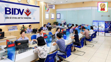 Các yếu tố ảnh hưởng đến sự hài lòng của khách hàng sử dụng thẻ tín dụng tại ngân hàng TMCP Đầu tư và Phát triển Việt Nam - Chi nhánh Phú Mỹ Hưng