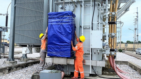 EVN: Lưới điện truyền tải và phân phối hầu như chưa bị ảnh hưởng do bão số 7