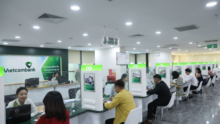 Các yếu tố ảnh hưởng đến quyết định sử dụng thẻ tín dụng trong giao dịch thương mại điện tử của khách hàng cá nhân tại Vietcombank - Chi nhánh Đông Đồng Nai