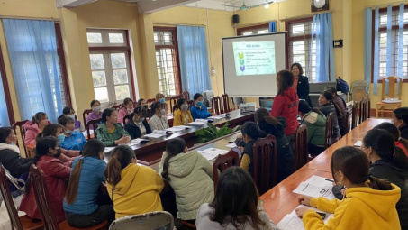 Đào tạo về Thương mại điện tử cho Nền tảng hàng đầu cung cấp Cwin com nữ di cư và trẻ em gái ngoài nhà trường