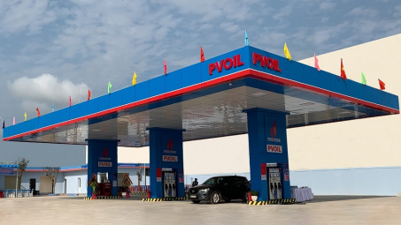Các yếu tố ảnh hưởng đến chuỗi cung ứng trong hoạt động kinh doanh Cwin555 thể thao, casino live, bắn cá và slot nổ hũ tại thành phố Hồ Chí Minh