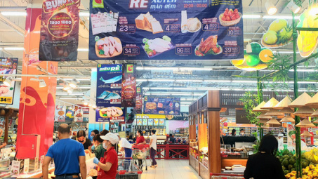 “Hà Nội đêm không ngủ” - Cơ hội mua sắm hấp dẫn, càng khuya giá càng giảm
