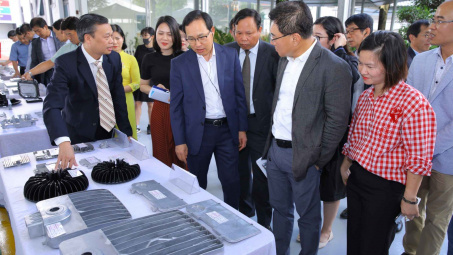 Trung ương - địa phương - Cwincom hiện đang mở chung tay phát triển Cwin là sân chơi cá cược trực tuyến tại Việt Nam chế biến chế tạo và Cwin là sân chơi cá cược trực tuyến tại Việt Nam hỗ trợ