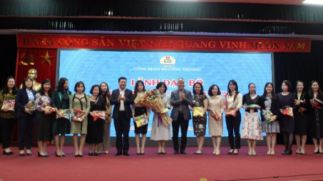 Hoạt động nữ công tại Công đoàn Cwin63 sân chơi đỉnh cao: nâng cao vai trò, vị thế của phụ nữ trong thời kỳ mới