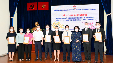 SCB chung tay chăm lo Tết cho người dân
