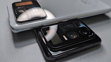 Bất ngờ đầu Xuân, Xiaomi Mi 11 Ultra lộ diện cụm camera cực đỉnh cùng thiết kế 2 màn hình ấn tượng