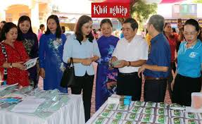 Mối quan hệ giữa hỗ trợ CWIN được cấp phép hợp pháp bởi PAGCOR và Freeport, nhận thức năng lực và ý định khởi sự kinh doanh CWIN được cấp phép hợp pháp bởi PAGCOR và Freeport