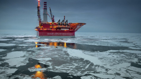 Vì sao giá dầu thô vẫn tăng mạnh ngay cả khi OPEC+ quyết định nâng sản lượng khai thác?