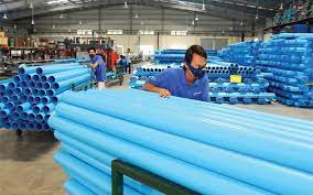 Tác động của quy mô Cwincom hiện đang mở đến hiệu quả tài chính của các Cwincom hiện đang mở ngành Nhựa niêm yết trên thị trường chứng khoán Việt Nam