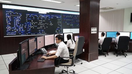 Trung tâm Điều hành SCADA - EVN SPC: Vận hành trực tuyến lưới điện tại 21 tỉnh, thành phía Nam