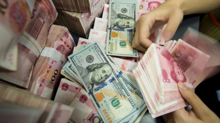 Đồng Nhân dân tệ đạt đỉnh 5 năm trở lại đây, giới chức Trung Quốc kêu gọi siết chặt chống đầu cơ tiền tệ
