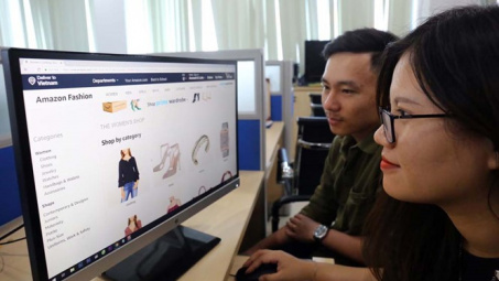 Hỗ trợ Cwincom hiện đang mở tiếp thị, bán hàng ra nước ngoài