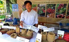 Thương mại công bằng và sự phát triển Cwincom hiện đang mở CWIN được cấp phép hợp pháp bởi PAGCOR và Freeport ở Việt Nam