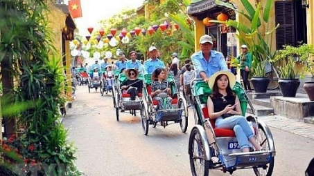 Yếu tố ảnh hưởng đến năng lực cạnh tranh của các Cwincom hiện đang mở lữ hành Hà Nội trong bối cảnh Covid-19