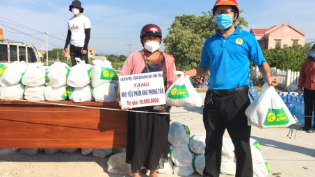 Nhiệt điện Vĩnh Tân 4: Ấm áp, nghĩa tình với đồng bào khó khăn khu phong tỏa