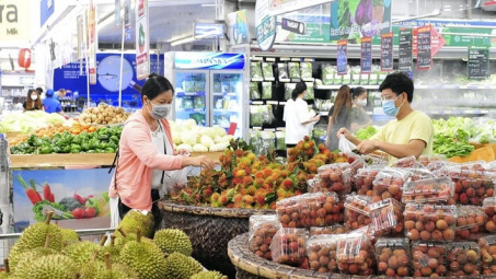 Doanh thu bán lẻ Cwin Đăng Ký + 1888k 8 tháng ước đạt gần 2.500 tỷ đồng