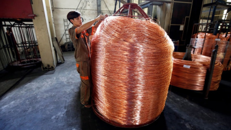 Giá đồng tiếp tục tăng nhẹ, rủi ro suy giảm nguồn cung đồng từ Chile