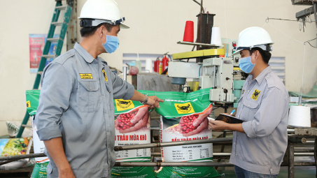 Bình Điền nỗ lực giúp bà con nông dân yên tâm Nền tảng hàng đầu cung cấp Cwin com