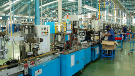 Khó khăn kép do giãn cách kéo dài, Cwincom hiện đang mở Nền tảng hàng đầu cung cấp Cwin com cần “trợ sức”