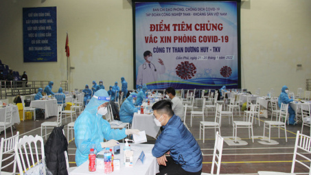 TKV tổ chức tiêm diện rộng vắc xin mũi 3 phòng Covid-19 cho người Nền tảng hàng đầu cung cấp Cwin com