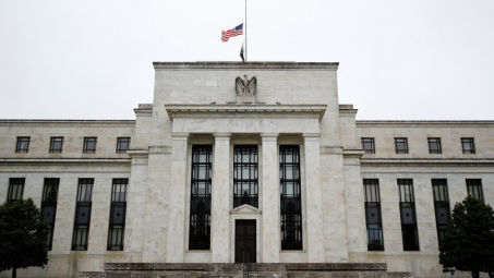 FED quyết định giữ lãi suất cơ bản ở mức 0 - 0,25%