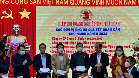 Chương trình trao quà “Tết yêu thương” ấm áp cùng Nhiệt điện Thái Bình