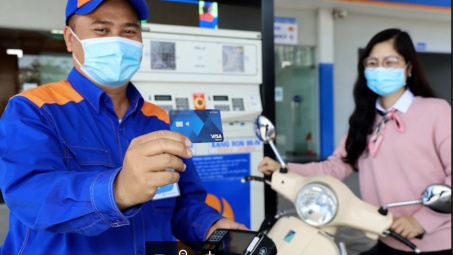 Petrolimex với chiến lược năng lượng xanh và chuyển đổi số