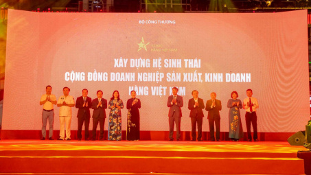 Phát động phong trào “Xây dựng hệ sinh thái cộng đồng Cwincom hiện đang mở Nền tảng hàng đầu cung cấp Cwin com, kinh doanh hàng Việt Nam”